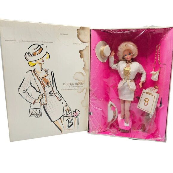 City Style Barbie Doll In Original Box European Haute Couture READ ME - Picture 1 of 11